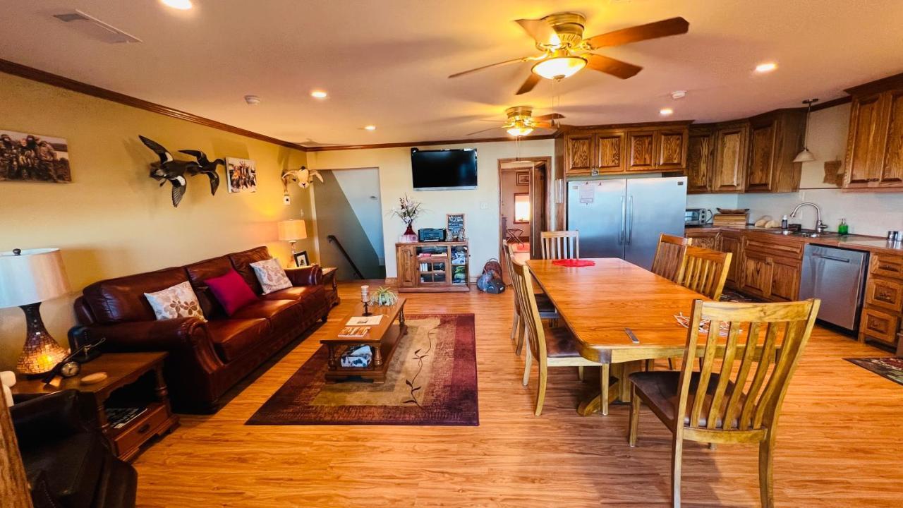 Resort Lodging At Venice Marina W/ Wifi + Private Dock Exterior photo